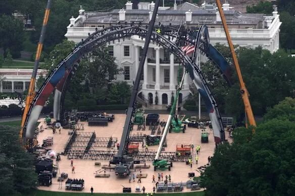 A temporary arena for the UFC fight is being erected on the South Lawn of the White House.